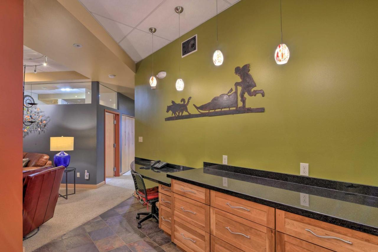 Idyllic Dtwn Anchorage Condo With Fireplace! Exteriör bild